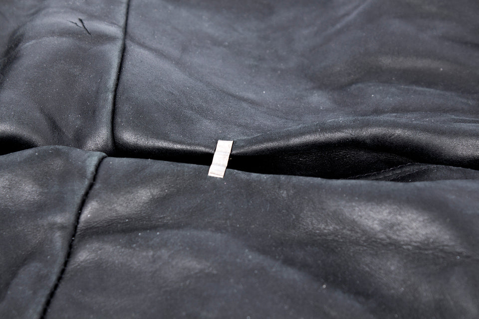 hang8 · detail 06
