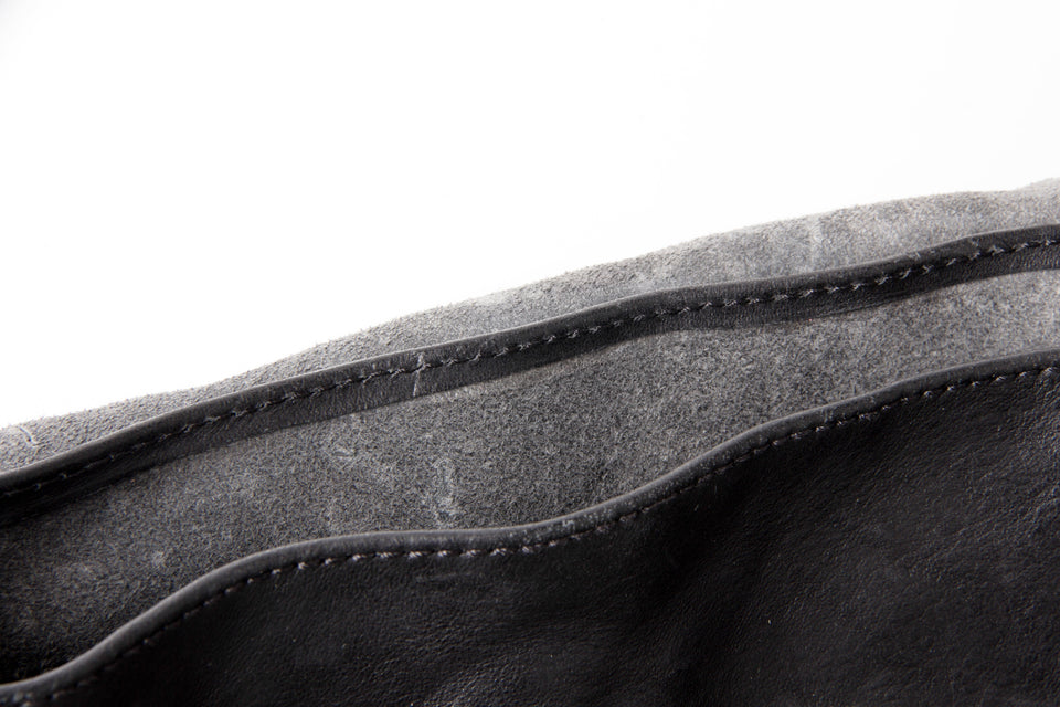 hang16 · detail 04